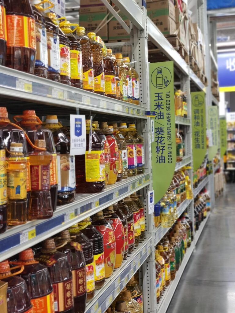 La Asociación Española de Consumidores ofrece recomendaciones para la compra en superficies de alimentación dentro de su Campaña de Navidad 2025